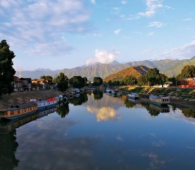 Wular Lake Kashmirhills.com