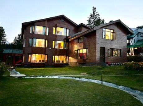 Hotel Pine Palace Platinum Gulmarg KAshmirhills.com