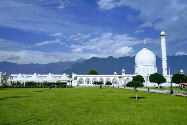 Dargah Hazratbal Shrine -Srinagar Kashmirhills.com