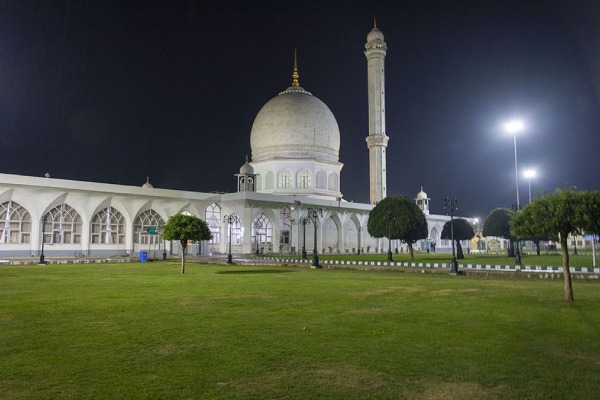 Dargah Hazratbal Shrine -Srinagar Kashmirhills.com