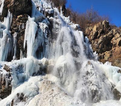 Drung Waterfall Kashmirhills.com