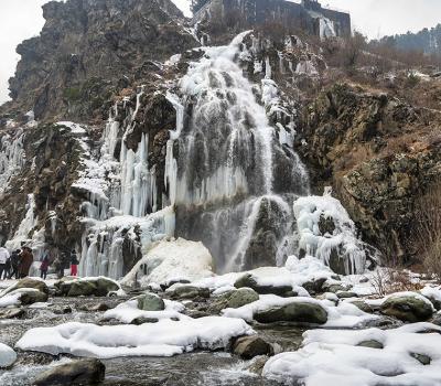 Drung Waterfall Kashmirhills.com