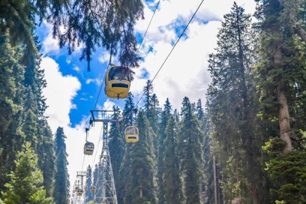 GONDOLA RIDE kashmirhills.com