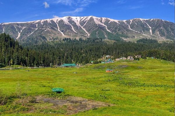 Khilanmarg – Gulmarg Kashmirhills.com