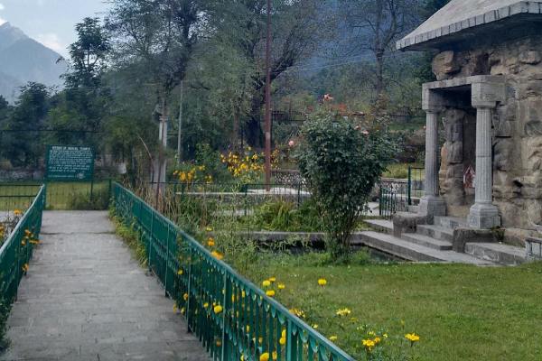 Mamleshwar Temple Kashmirhills.com