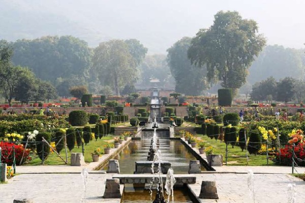 Mughal Garden -Srinagar Kashmirhills.com