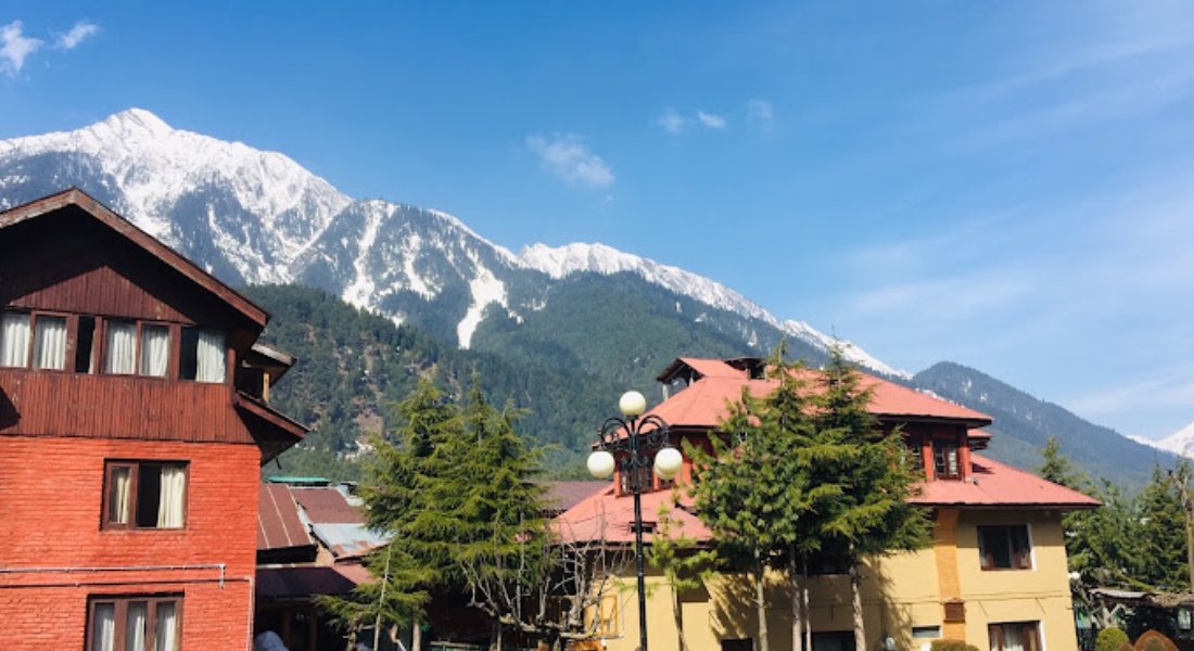 Volga Restaurant – Pahalgam KAshmirhills.com