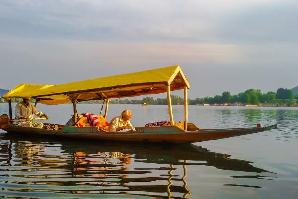 boating in kashmirhills.com