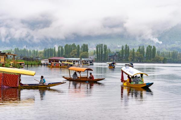 boating in kashmirhills.com