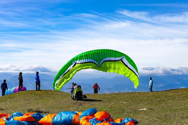paragliding Activities in kashmirhills.com
