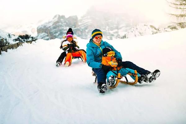 sledging in kashmirhills.com