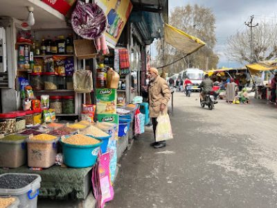 Hazratbal Market Sonmarg Kashmirhills.com