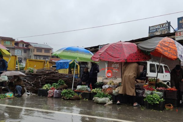 Sonamarg Main Market KAshmirhills.com